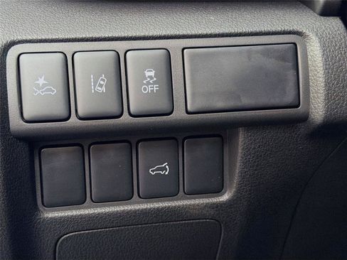 New 2026 Mitsubishi Eclipse Cross SE AWD/4WD image 10