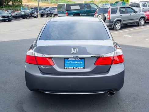 Used 2015 Honda Accord EX image 12