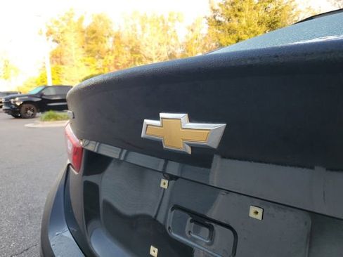 Used 2020 Chevrolet Malibu LS image 6