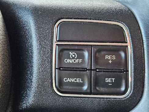 Used 2017 Jeep Wrangler Unlimited Sahara w/ Max Tow Package AWD/4WD image 23