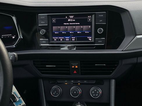 Used 2024 Volkswagen Jetta S FWD image 15