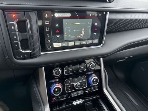 Certified 2023 GMC Yukon XL Denali image 24