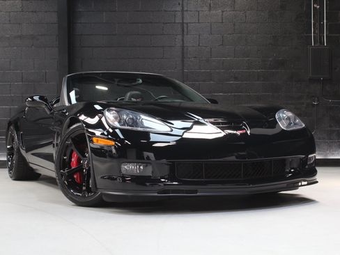 Used 2013 Chevrolet Corvette Grand Sport w/ 3LT Preferred Equipment Group RWD image 11