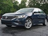 Used 2020 Volkswagen Passat 2.0T SE image 2