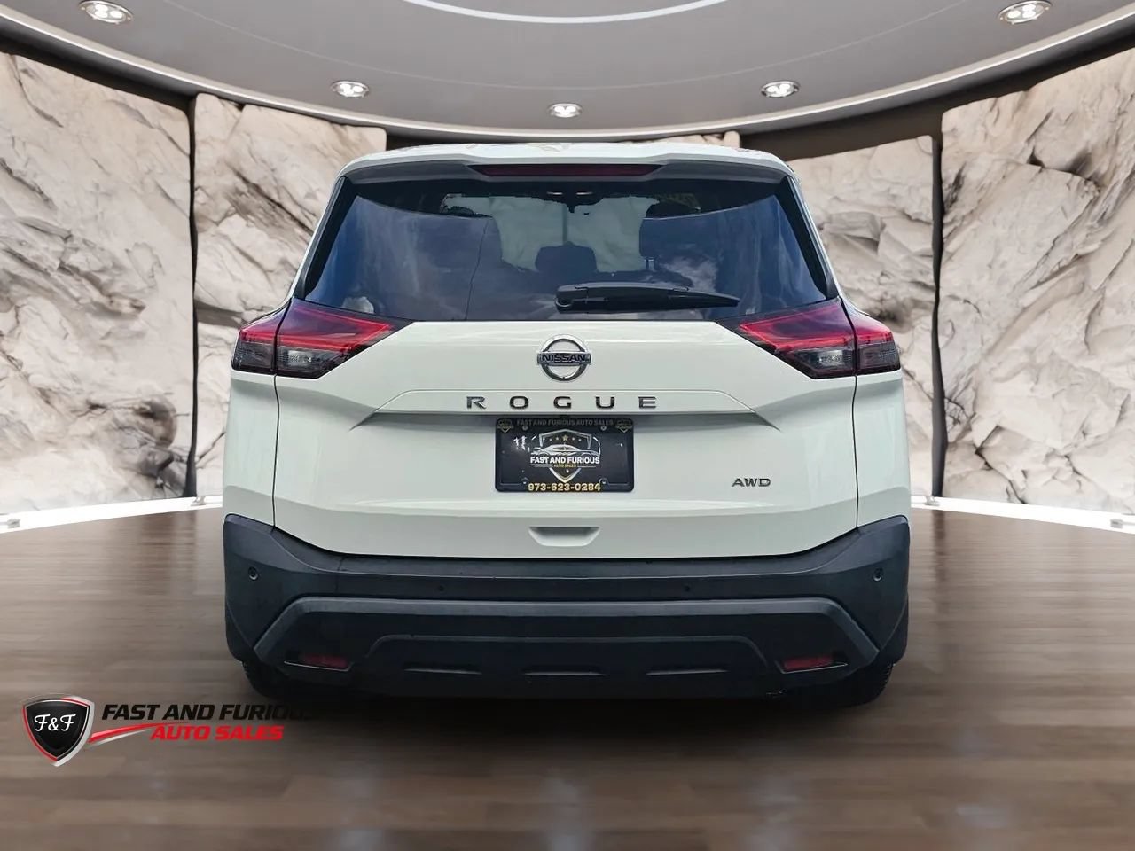 Used 2021 Nissan Rogue S AWD/4WD image 7