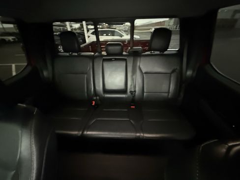 Used 2021 Ford F150 Lariat image 13