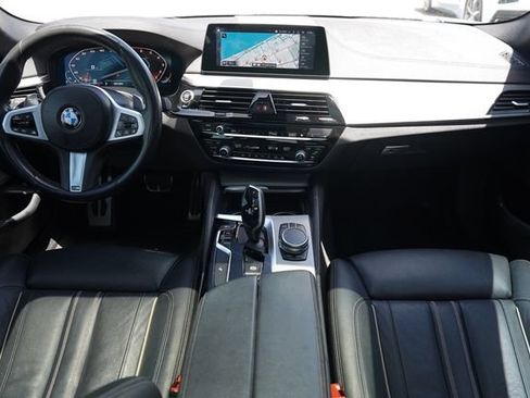 Used 2020 BMW M550i xDrive AWD/4WD image 2