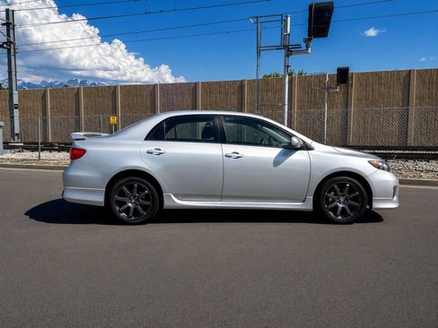 Used 2012 Toyota Corolla S FWD image 6
