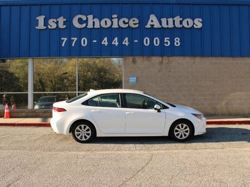Used 2023 Toyota Corolla LE FWD image 7