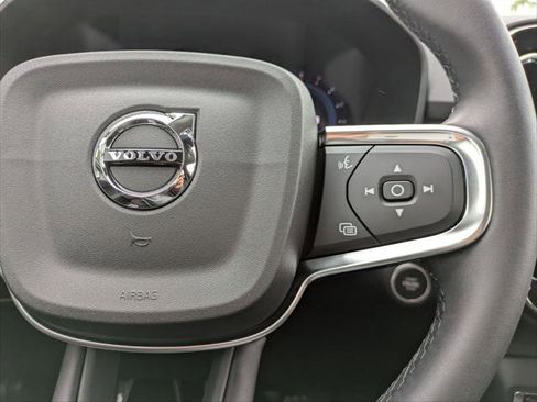 Used 2025 Volvo XC40 B5 Ultra w/ Climate Package image 13