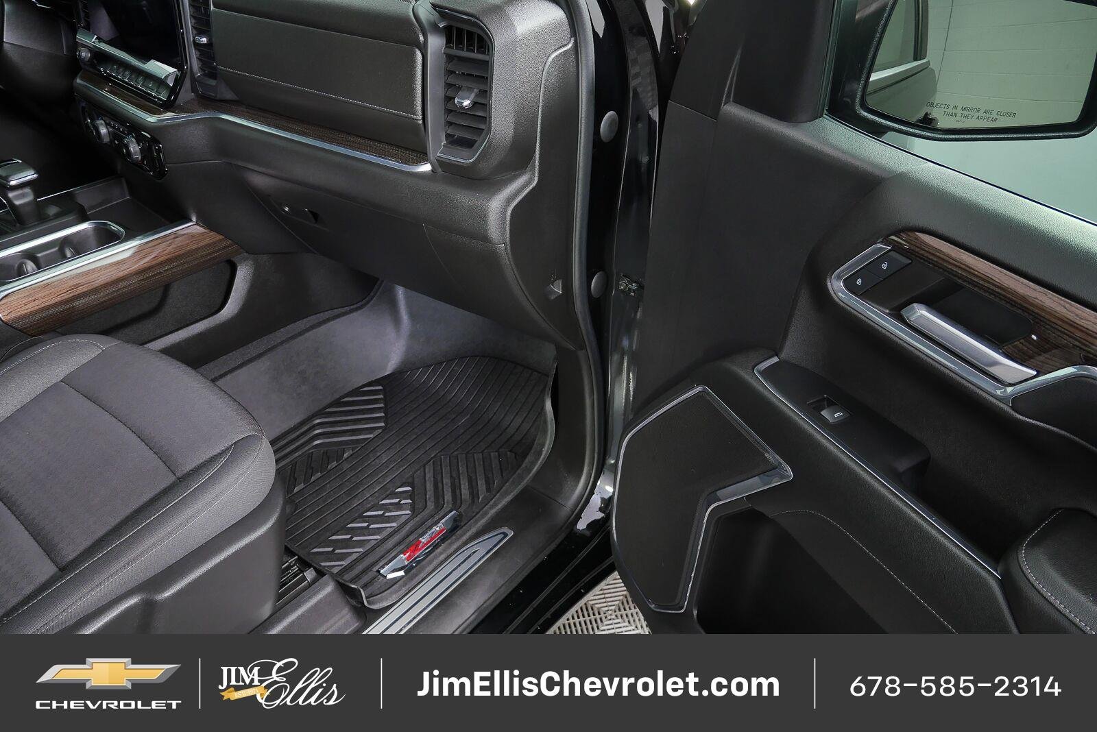 Used 2023 Chevrolet Silverado 1500 RST AWD/4WD image 21