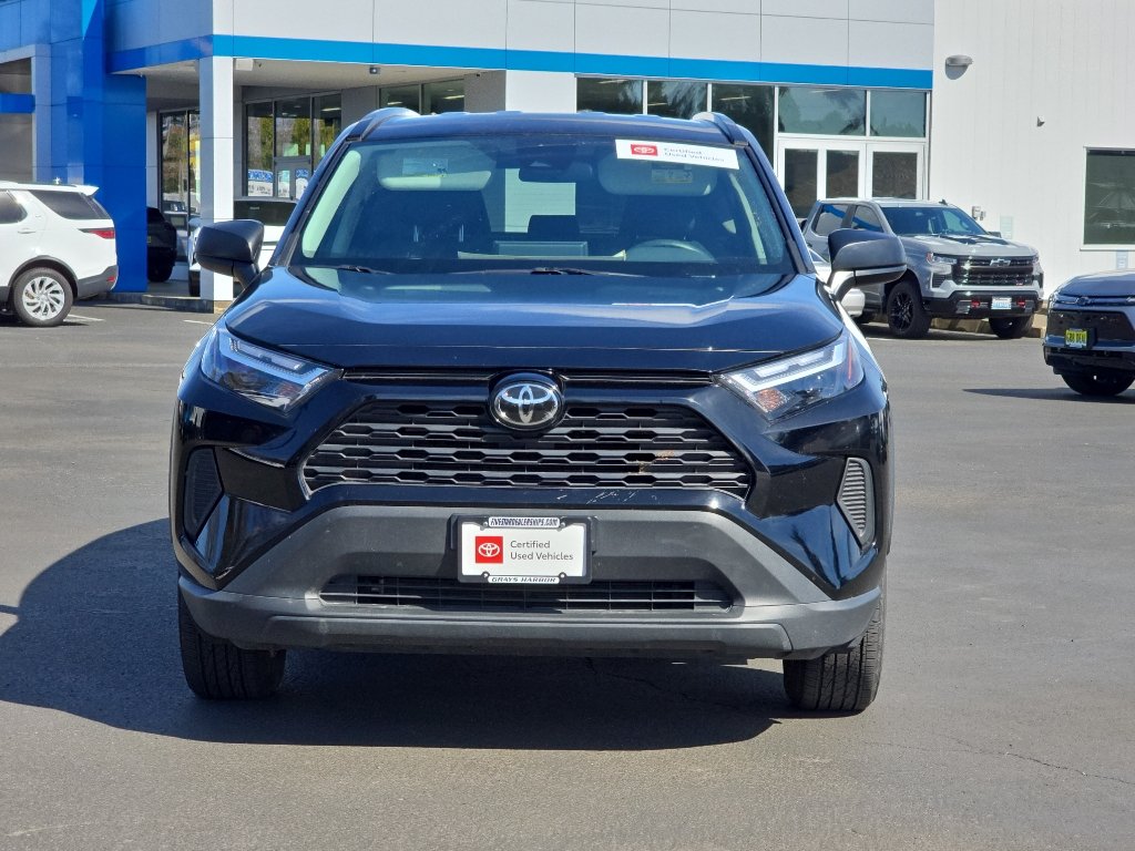 Certified 2025 Toyota RAV4 LE AWD/4WD image 3