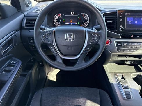 Used 2021 Honda Ridgeline Sport image 12