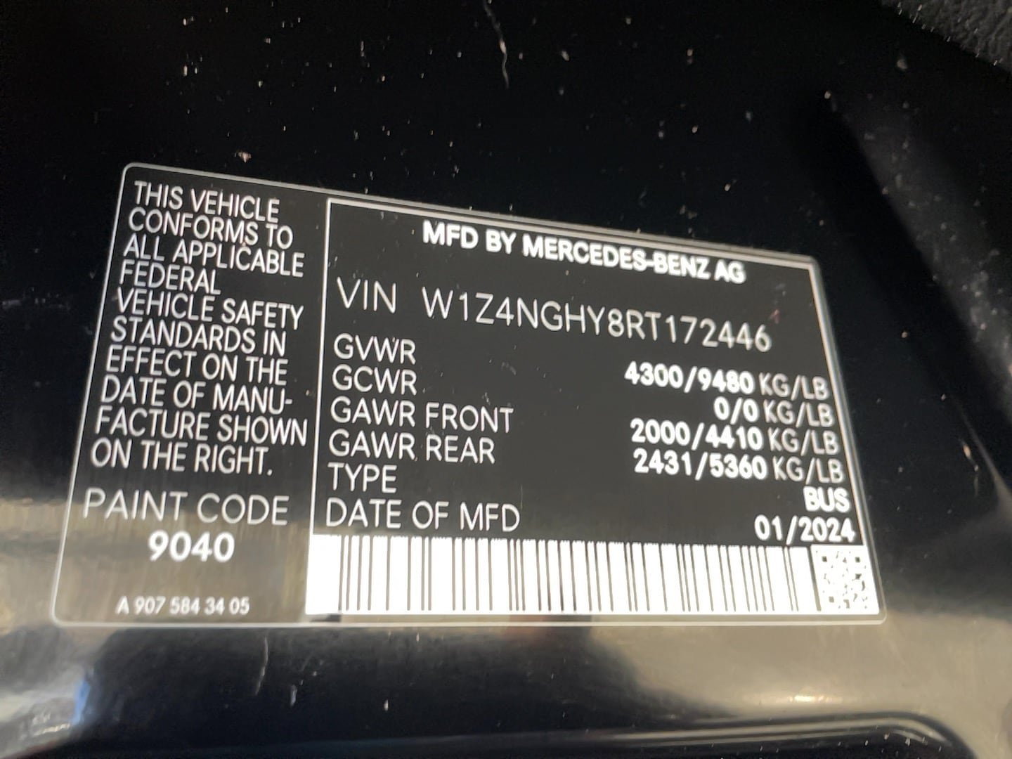 Used 2024 Mercedes-Benz Sprinter 2500 image 13