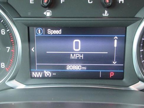 Used 2023 GMC Acadia SLE w/ Driver Convenience Package FWD image 30