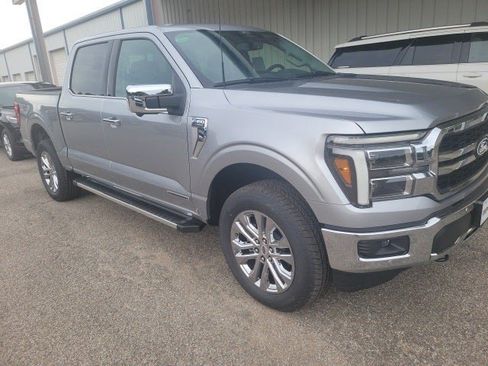 New 2025 Ford F150 Lariat w/ Equipment Group 501A Mid image 5