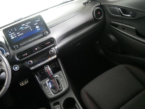Used 2022 Hyundai Kona N Line w/ Tech Package FWD image 11