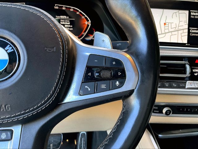 Used 2021 BMW X6 xDrive40i AWD/4WD image 14