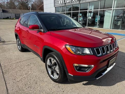 Used 2019 Jeep Compass Limited image 13