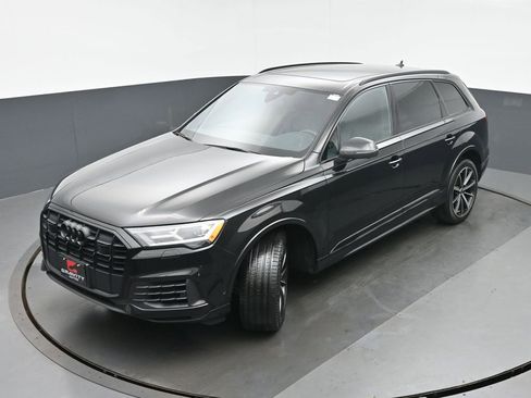 Used 2023 Audi Q7 3.0T Premium Plus w/ Premium Plus Package AWD/4WD image 34