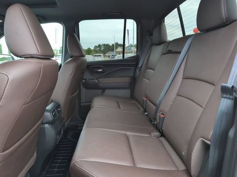 Certified 2025 Honda Ridgeline RTL image 29