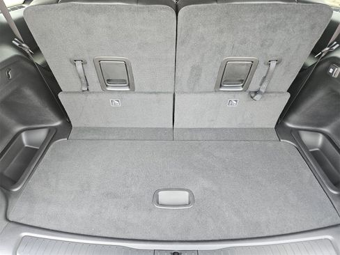 New 2025 Jeep Grand Cherokee L Limited image 33