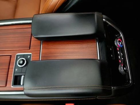 Used 2021 Lincoln Navigator Reserve AWD/4WD image 70