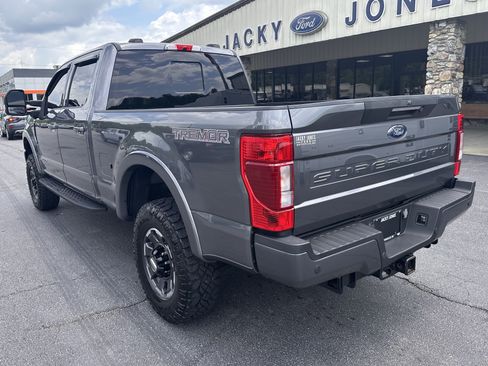 Used 2022 Ford F250 Lariat w/ Tremor Off-Road Package AWD/4WD image 9