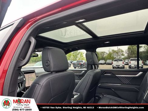 Certified 2024 GMC Acadia Denali w/ LPO, Floor Liner Package AWD/4WD image 15