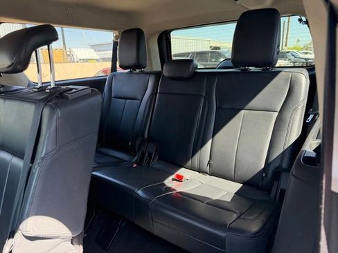 Used 2024 Ford Expedition Max XLT RWD image 16