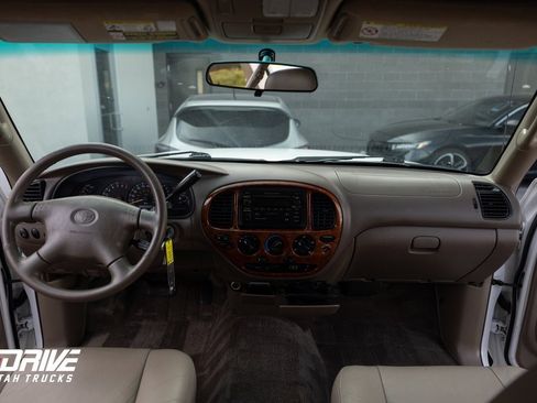 Used 2001 Toyota Tundra Limited image 19
