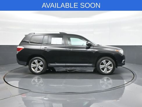 Used 2013 Toyota Highlander Limited image 8