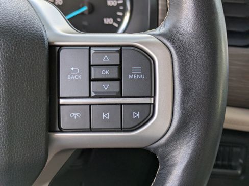 Used 2024 Ford Expedition Limited image 26