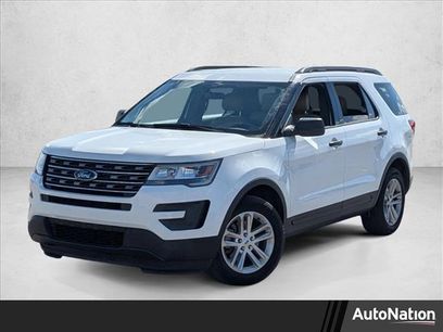 Used 2017 Ford Explorer FWD