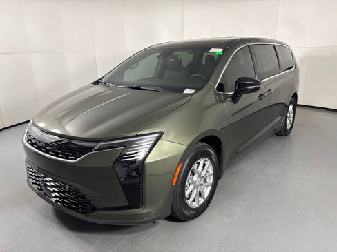 New 2027 Chrysler Pacifica Select FWD image 4