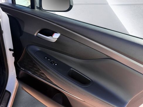 Used 2019 Hyundai Santa Fe Limited image 15