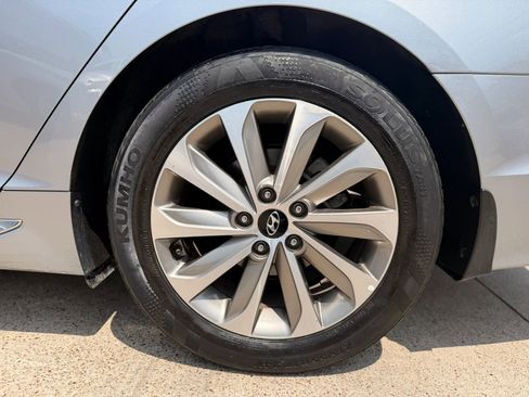 Used 2017 Hyundai Sonata Sport image 19
