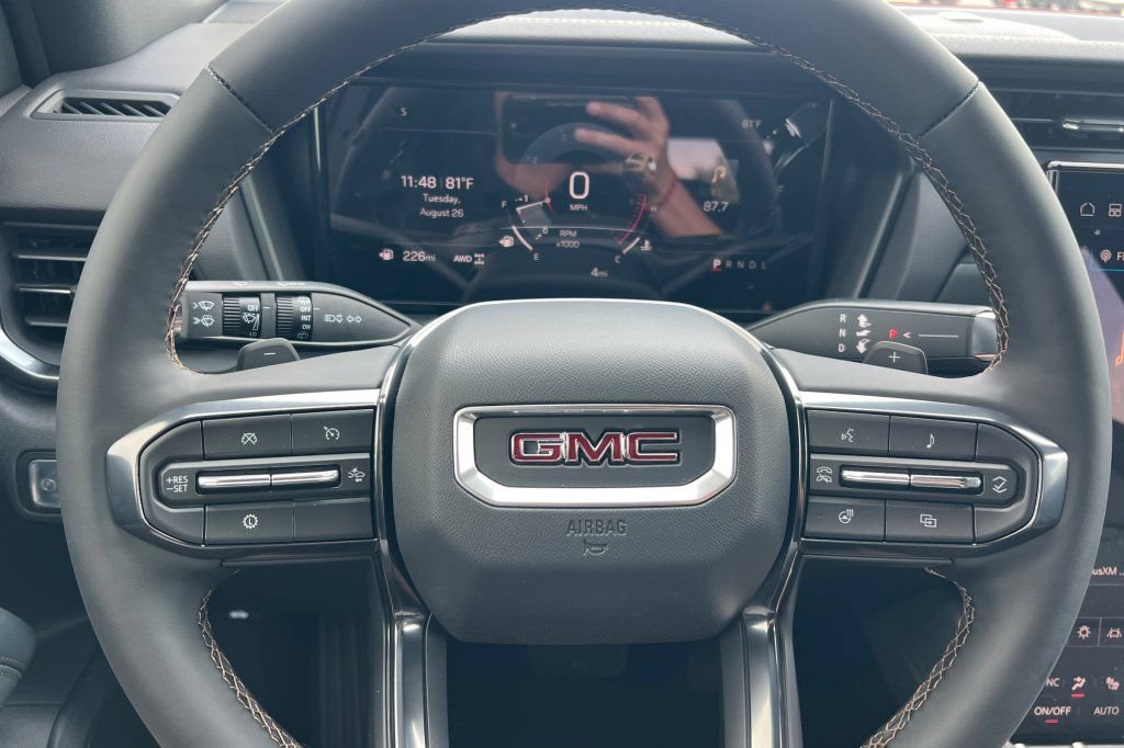New 2026 GMC Terrain AT4 AWD/4WD image 21