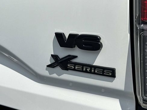 Used 2023 Toyota Tacoma TRD Off-Road w/ TRD Premium Off Road Package AWD/4WD image 12