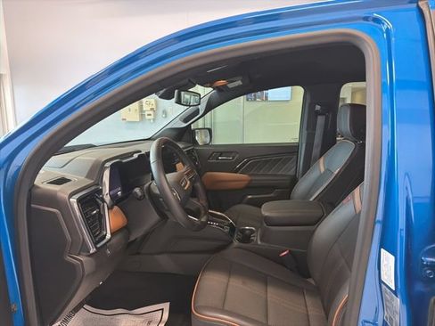 Used 2023 GMC Canyon AT4 AWD/4WD image 11