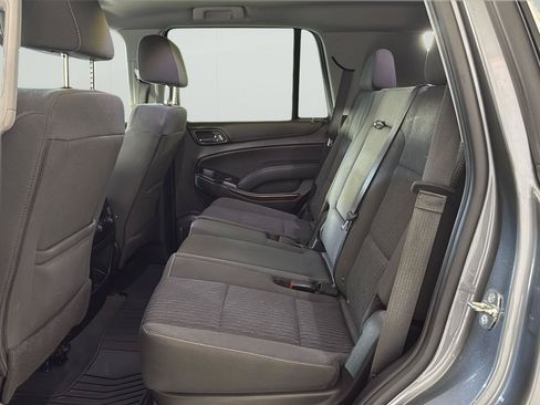 Used 2019 GMC Yukon SLE w/ Convenience Package AWD/4WD image 9