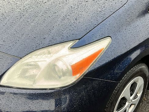 Used 2012 Toyota Prius Two image 7