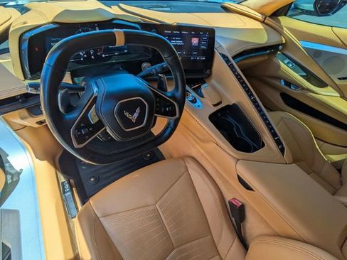 Used 2021 Chevrolet Corvette Stingray Premium Conv w/ Z51 Performance Package RWD image 15