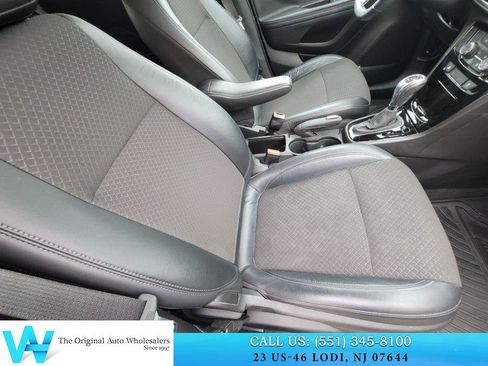 Used 2017 Buick Encore Preferred AWD/4WD image 17