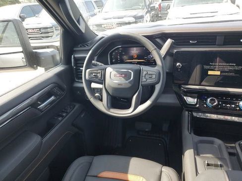 New 2026 GMC Sierra 3500 AT4 w/ AT4 Premium Plus Package AWD/4WD image 14