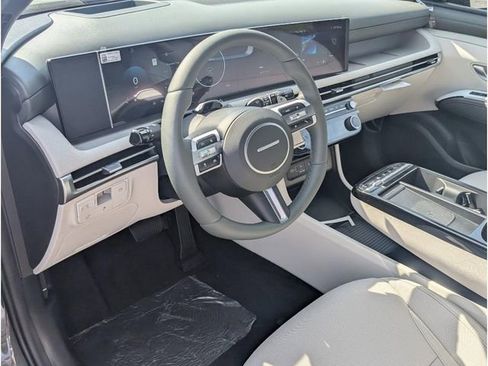 New 2026 Hyundai Tucson Limited image 14