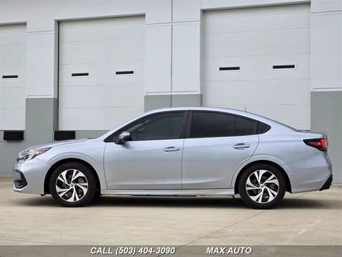 Used 2024 Subaru Legacy Premium image 5