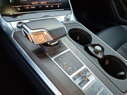 Used 2022 Audi A6 3.0T Premium image 16