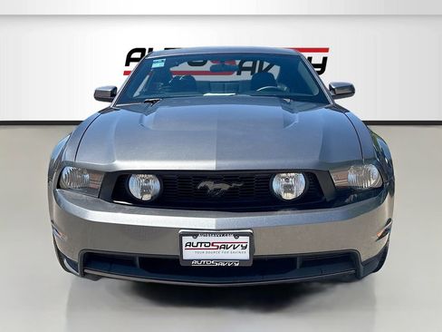 Used 2010 Ford Mustang GT RWD image 2
