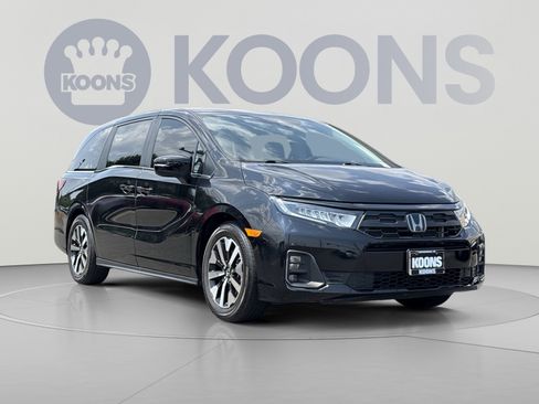 Used 2025 Honda Odyssey EX-L image 10